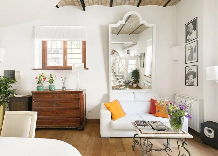 Leopardo 28 - Loft In Trastevere